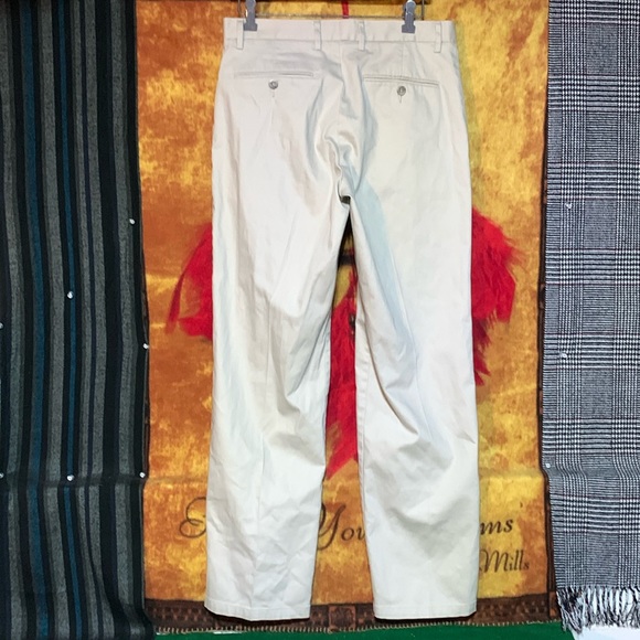 DOCKERS-men’s beige ‘CLASSIC FIT’ pleated chino dress pants - Picture 6 of 11
